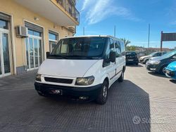 Bianco Usata 2005 Ford Transit S Tre volumi | 6900 €