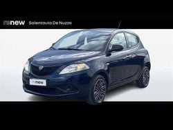 Blu scuro Usata 2018 Lancia Ypsilon Due volumi | 9800 € (Buon prezzo)