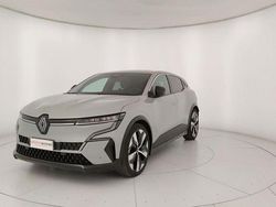 Grigio Usata 2023 Renault Mégane Techno SUV | 25.950 € (Buon prezzo)