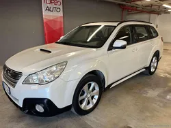 Bianco Usata 2013 Subaru Outback Exclusive+ SUV | 6900 € (Buon prezzo)