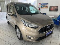 Grigio Usata 2020 Ford Tourneo Connect Titanium Monovolume | 21.500 € (Buon prezzo)