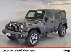 Grigio Usata 2018 Jeep Wrangler Unlimited Rubicon SUV | 38.800 € (Ottimo prezzo)