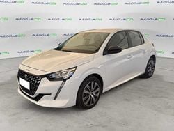 Bianco Usata 2023 Peugeot 208 Active Due volumi | 14.900 € (Buon prezzo)