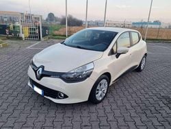 Beige Usata 2016 Renault Clio IV Life Tre volumi | 7999 € (Buon prezzo)