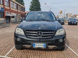 Usata 2006 Mercedes ML320 SUV | 6000 € (Buon prezzo)