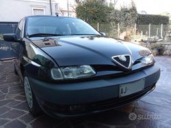 Usata 1996 Alfa Romeo 146 Due volumi | 3000 € (Cara)