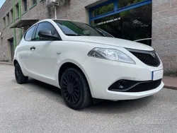 Bianco Usata 2020 Lancia Ypsilon Gold Due volumi | 10.800 € (Buon prezzo)
