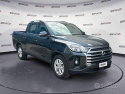 Grigio Usata 2022 Ssangyong (KGM) Rexton SUV | 23.500 € (Cara)