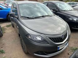 Grigio Usata 2023 Lancia Ypsilon Gold Due volumi | 9250 € (Super prezzo)