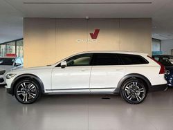 Bianco Usata 2020 Volvo V90 CC Pro Station wagon | 26.900 € (Buon prezzo)