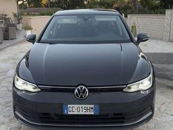 Usata 2020 VW Golf VIII Style Tre volumi | 19.999 € (Buon prezzo)