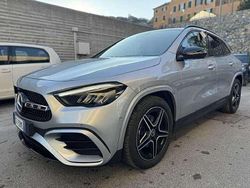 Grigio Usata 2024 Mercedes GLA200 AMG Line Premium Plus SUV | 40.500 € (Buon prezzo)