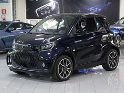 Blu scuro Usata 2021 Smart ForTwo Electric Drive Prime Due volumi | 13.900 € (Buon prezzo)