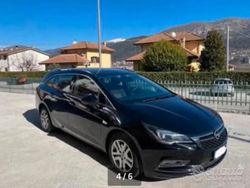 Nero Usata 2017 Opel Astra Innovation Station wagon | 14.000 € (Molto cara)