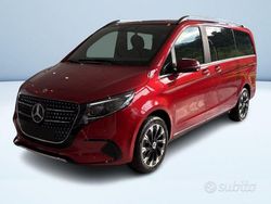 Rosso Nuova 2025 Mercedes V250 Avantgarde Monovolume | 78.900 € (Molto cara)