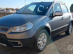 Grigio Usata 2014 Fiat Sedici SUV | 6100 € (Buon prezzo)