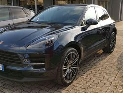 Blu/azzurro Usata 2021 Porsche Macan SUV | 57.500 € (Ottimo prezzo)