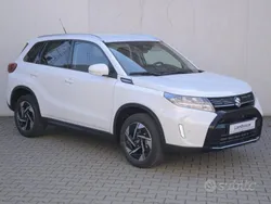 Bianco Nuova 2025 Suzuki Vitara SUV | 22.100 € (Buon prezzo)