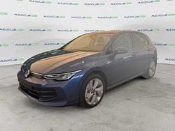 Blu Nuova 2025 VW Golf Life Tre volumi | 30.900 € (Ottimo prezzo)