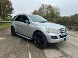 Argento Usata 2009 Mercedes ML320 SUV | 12.500 € (Cara)
