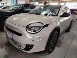 Beige Usata 2025 Fiat 600 La Prima SUV | 19.950 € (Super prezzo)