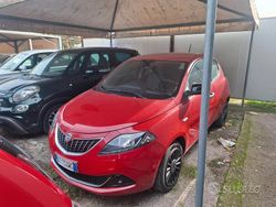 Rosso Usata 2021 Lancia Ypsilon Silver Due volumi | 7650 € (Super prezzo)