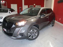 Grigio Usata 2022 Peugeot 2008 Allure SUV | 15.950 € (Buon prezzo)