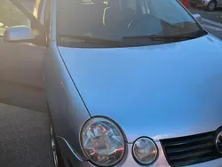 Usata 2002 VW Polo Tre volumi | 2000 €