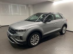 Nero Usata 2022 VW T-Roc Life SUV | 22.500 € (Buon prezzo)