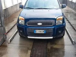 Usata 2012 Ford Fusion Due volumi | 800 € (Super prezzo)
