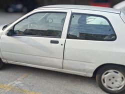 Bianco Usata 1997 Renault Clio Due volumi | 1200 €