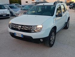 Bianco Usata 2014 Dacia Duster Prestige Station wagon | 7700 € (Buon prezzo)
