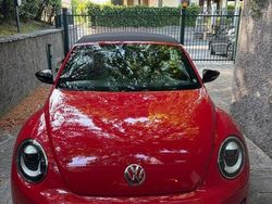 Rosso Usata 2014 VW Maggiolino Sportline Cabrio | 25.000 € (Molto cara)