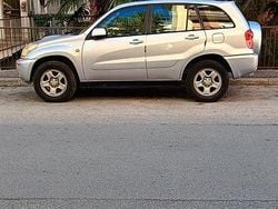 Grigio Usata 2003 Toyota RAV4 SUV | 3300 € (Ottimo prezzo)