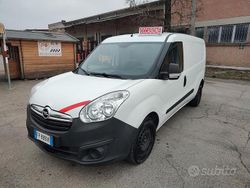 Bianco Usata 2018 Opel Combo Monovolume | 5390 €