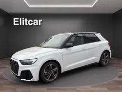 Bianco Usata 2024 Audi A1 Black Edition Due volumi | 24.790 € (Super prezzo)