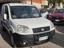 Bianco Nuova 2025 Fiat Doblò Monovolume | 4999 €
