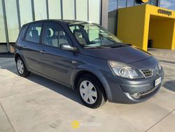 Grigio Usata 2008 Renault Scénic II Monovolume | 1950 € (Buon prezzo)