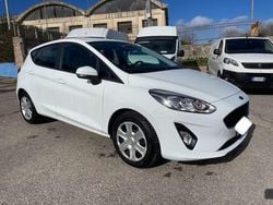 Bianco Usata 2019 Ford Fiesta Tre volumi | 10.500 € (Buon prezzo)