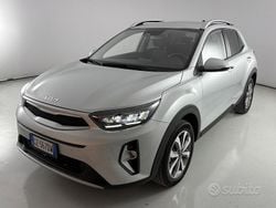 Grigio Usata 2025 Kia Stonic Style SUV | 16.400 € (Buon prezzo)