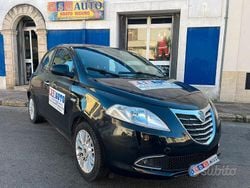 Nero Usata 2015 Lancia Ypsilon Due volumi | 6950 € (Cara)