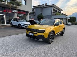 Oro Usata 2024 Jeep Avenger Summit SUV | 21.800 € (Buon prezzo)