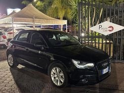 Nero Usata 2015 Audi A1 Ambition Tre volumi | 12.990 € (Buon prezzo)