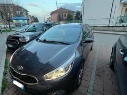 Grigio Usata 2012 Kia Ceed Platinum Due volumi | 7200 € (Buon prezzo)
