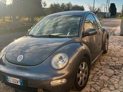 Usata 2000 VW Maggiolino Tre volumi | 700 € (Buon prezzo)
