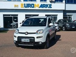 Bianco Usata 2016 Fiat Panda 4x4 S Due volumi | 11.500 € (Buon prezzo)