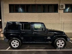 Usata 2015 Jeep Wrangler Unlimited SUV | 38.000 € (Buon prezzo)