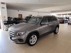 Grigio Usata 2021 Mercedes GLB200 Business SUV | 28.900 € (Ottimo prezzo)