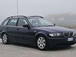 Usata 2002 BMW 325 Station wagon | 2500 €