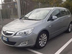 Argento Usata 2011 Opel Astra Sport Station wagon | 5990 € (Buon prezzo)